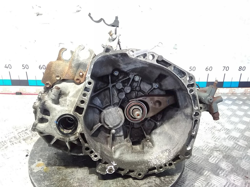 

КПП 5ст (механическая коробка) Toyota Yaris, Yaris