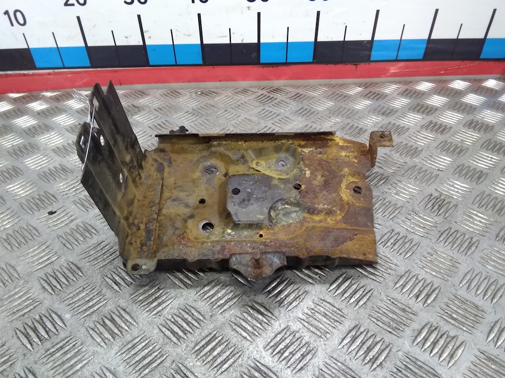 

Крепление (корпус) аккумулятора Nissan Primera P12, Primera P12