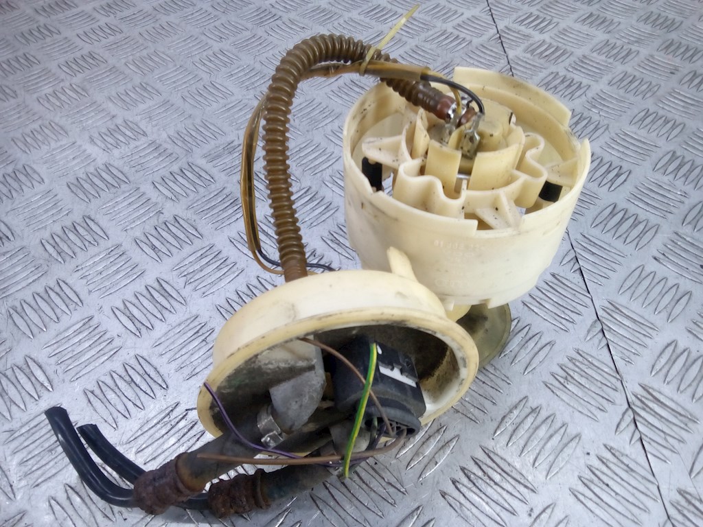 

Насос топливный Volkswagen Passat 5, Passat 5