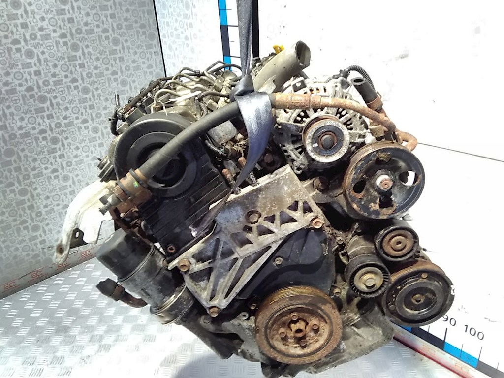 

Двигатель (ДВС) Hyundai Trajet, Trajet