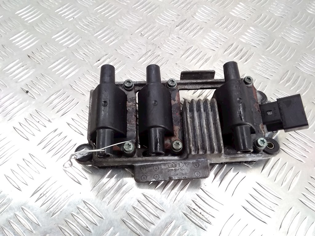 

Катушка зажигания Audi A6 C5, A6 C5