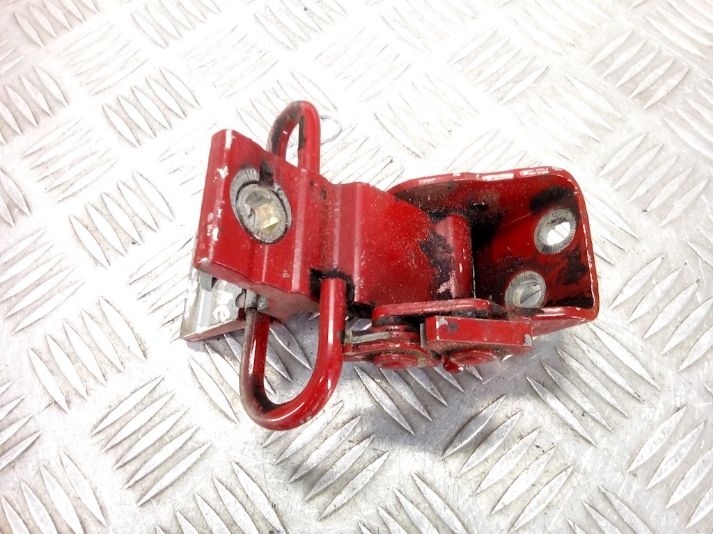 

Петля двери задней левой Audi 80 B3, 80 B3
