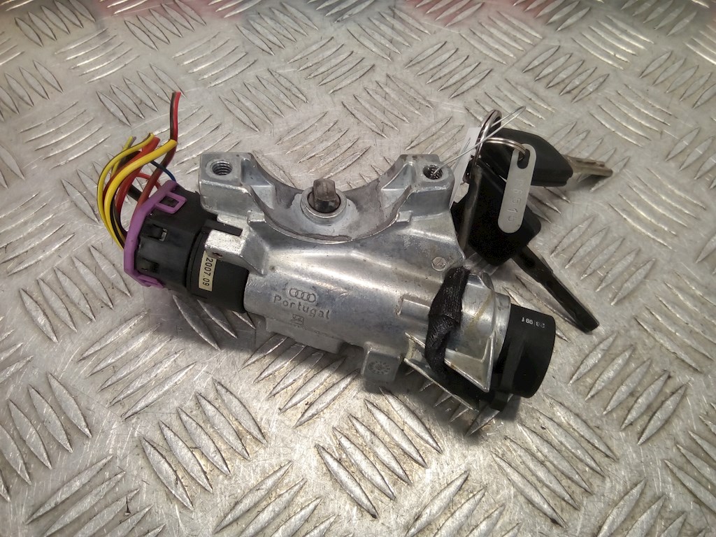 

Замок зажигания Audi A4 B5, A4 B5