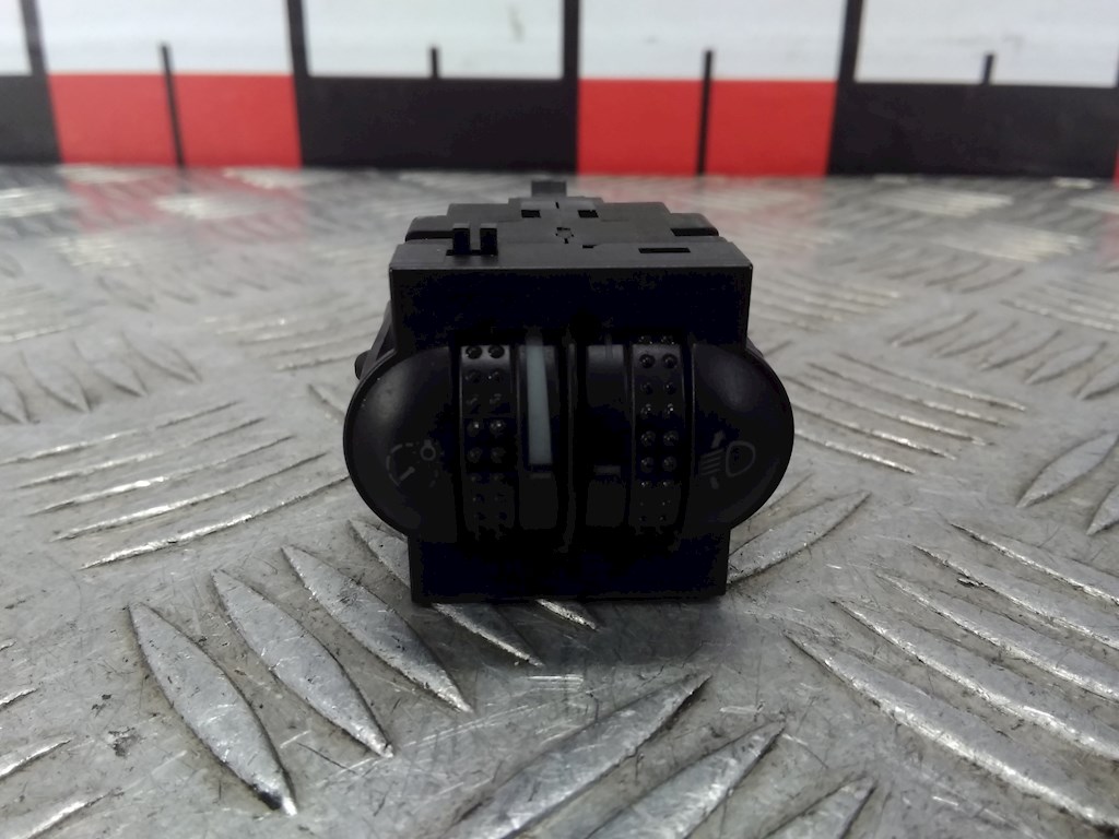 

Кнопка корректора фар Volkswagen Passat 5, Passat 5