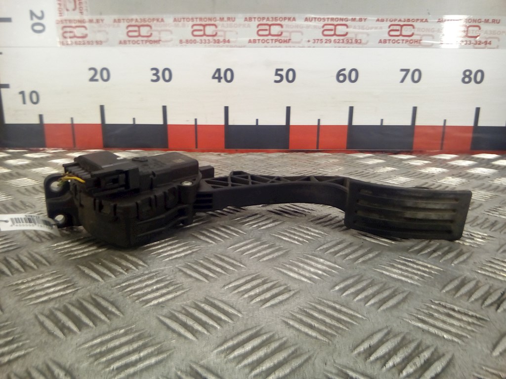 

Педаль газа Volvo V50, V50