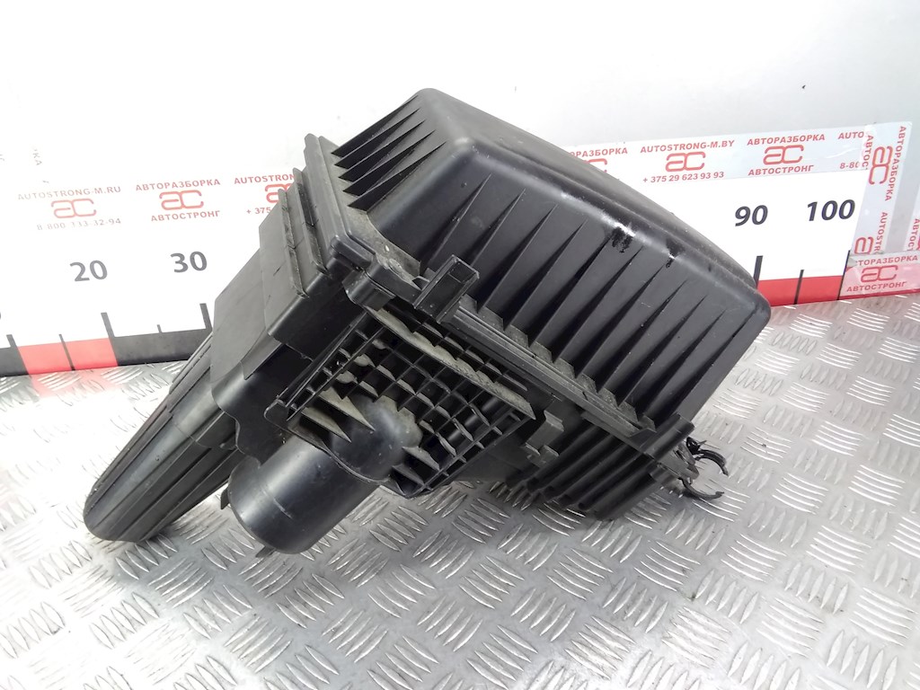 

Корпус воздушного фильтра Citroen C5 1, C5 1