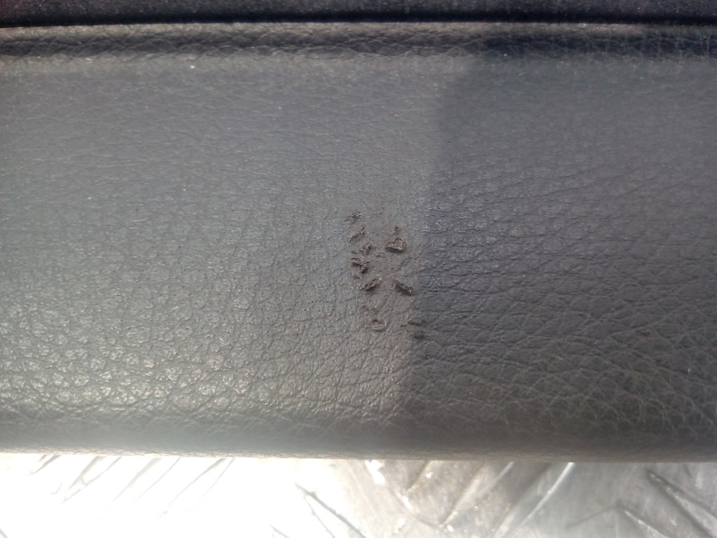 

Шторка (полка) багажника Volkswagen Golf 5, Golf 5