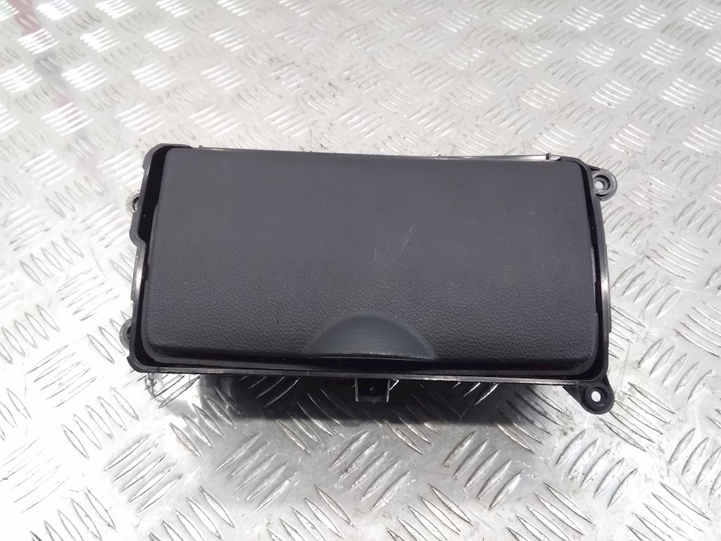 

Подстаканник Kia Magentis 2, Magentis 2
