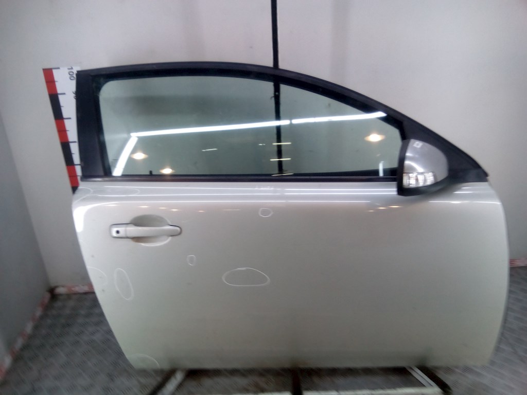 

Дверь передняя правая Volvo C30, C30