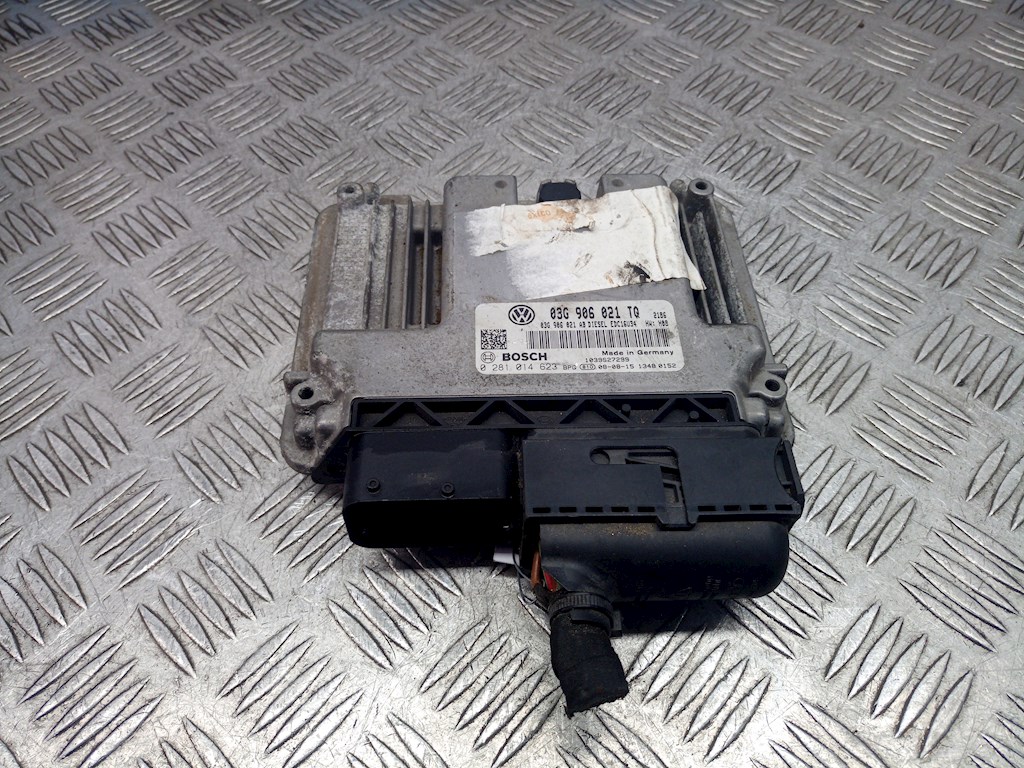 

Блок управления двигателем Volkswagen Golf 5, Golf 5
