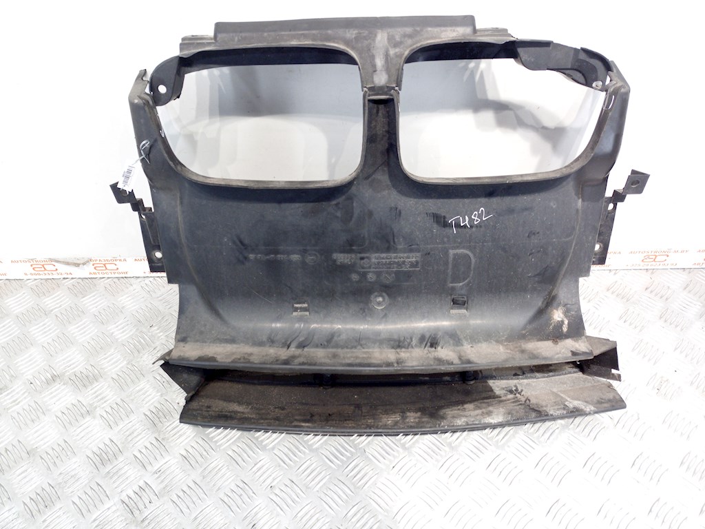 

Воздухозаборник (наружный) BMW 3 Series (E46), 3 Series (E46)