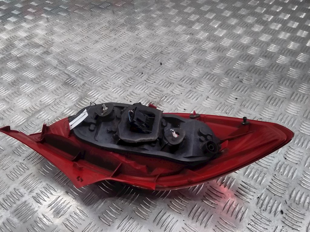 

Фонарь задний правый Opel Corsa D, Corsa D