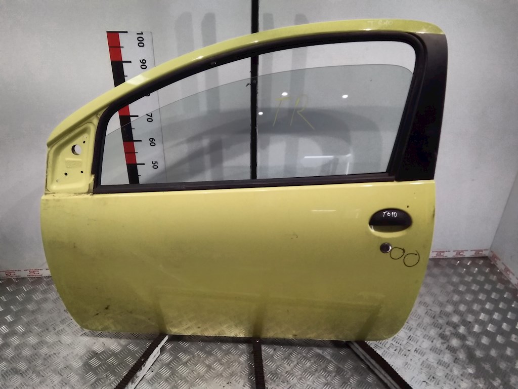 

Дверь передняя левая Citroen C1, C1