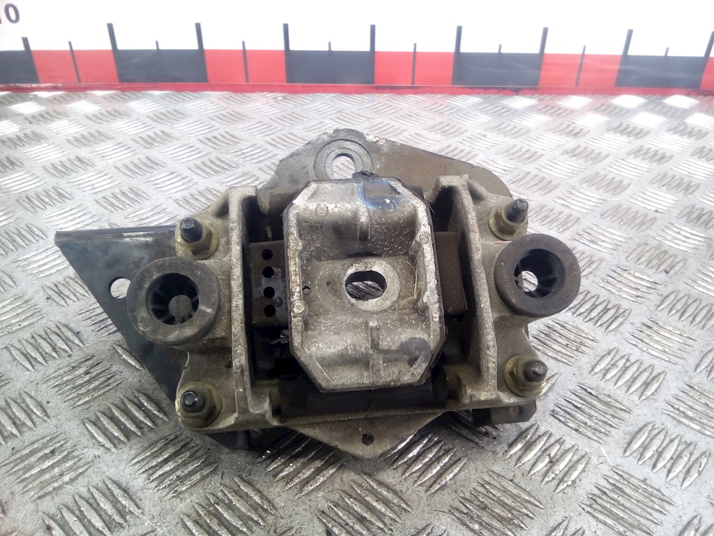 

Подушка крепления КПП Ford Mondeo 3, Mondeo 3