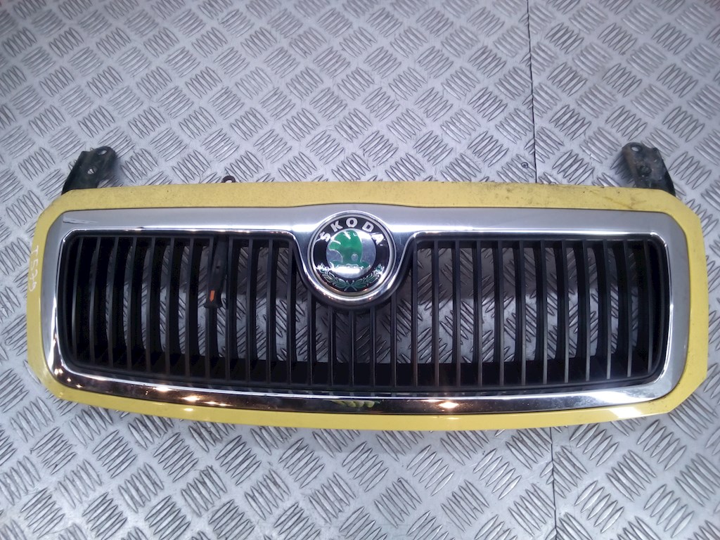 

Решетка радиатора Skoda Fabia, Fabia