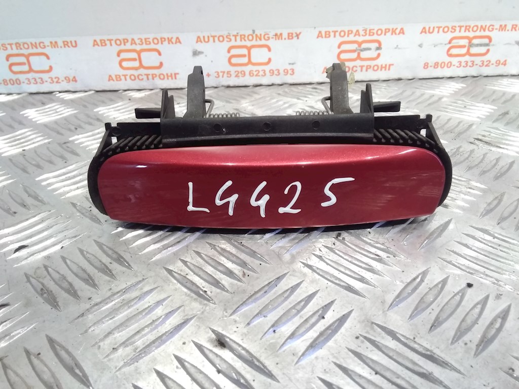 

Ручка двери наружная задняя левая Audi A4 B7, A4 B7