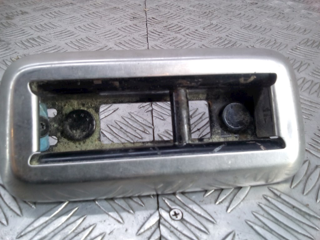 

Кронштейн (салазки) сидения Volkswagen T4, T4