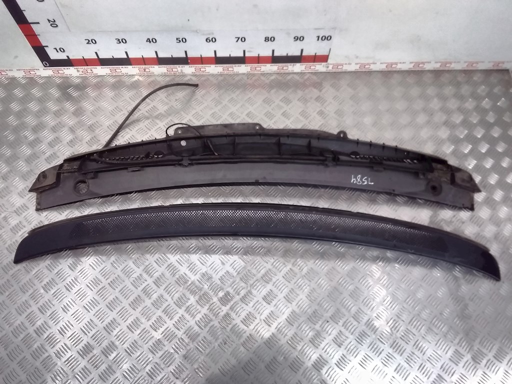 

Дождевик Mercedes Vaneo, Vaneo