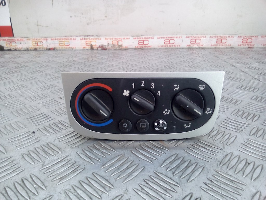 

Переключатель печки Opel Combo C, Combo C