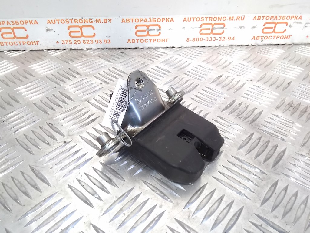 

Замок крышки (двери) багажника Skoda Octavia 1Z, Octavia 1Z