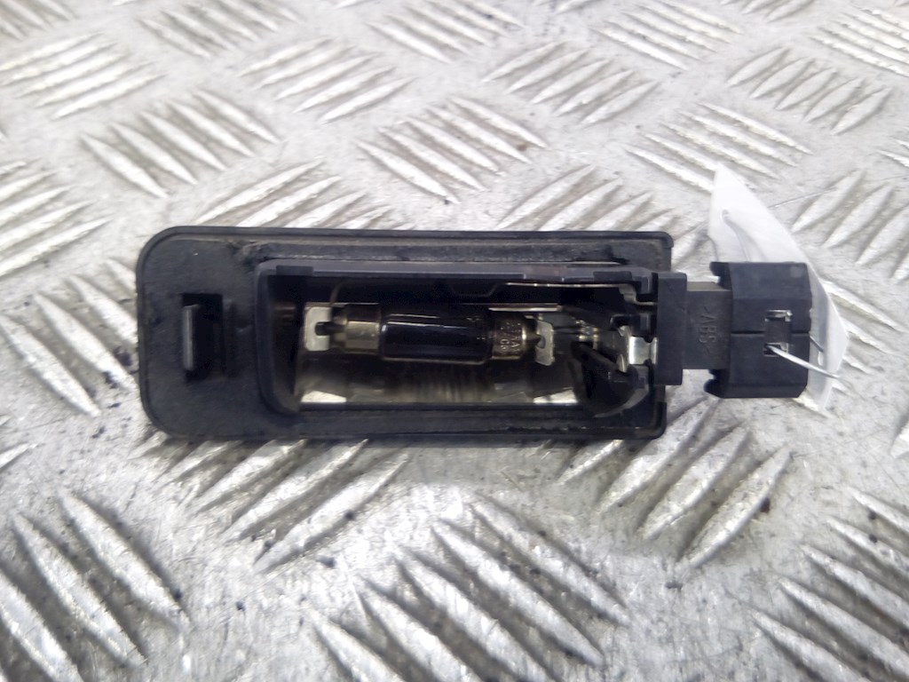 

Подсветка номера BMW 3 Series (E36), 3 Series (E36)