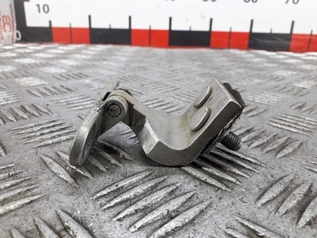 

Петля крышки (двери) багажника Volkswagen Sharan, Sharan