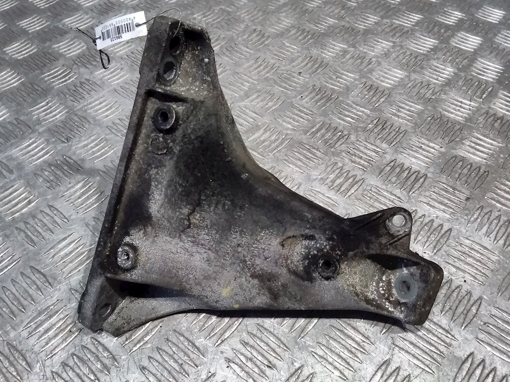 

Кронштейн двигателя (лапа крепления) Audi A4 B5, A4 B5