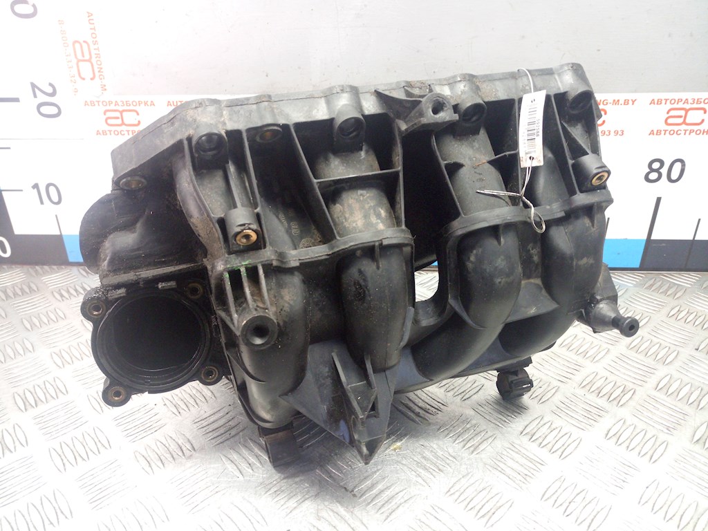 

Коллектор впускной Volkswagen Golf 4, Golf 4