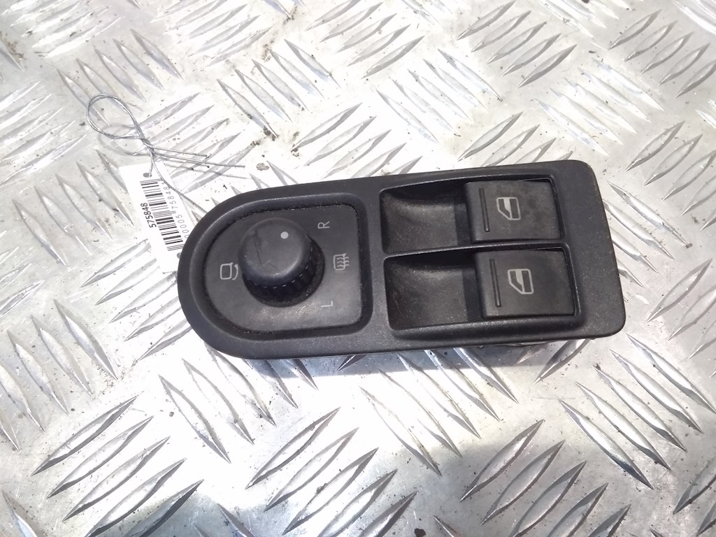 

Блок управления стеклоподъемниками Volkswagen T5, T5
