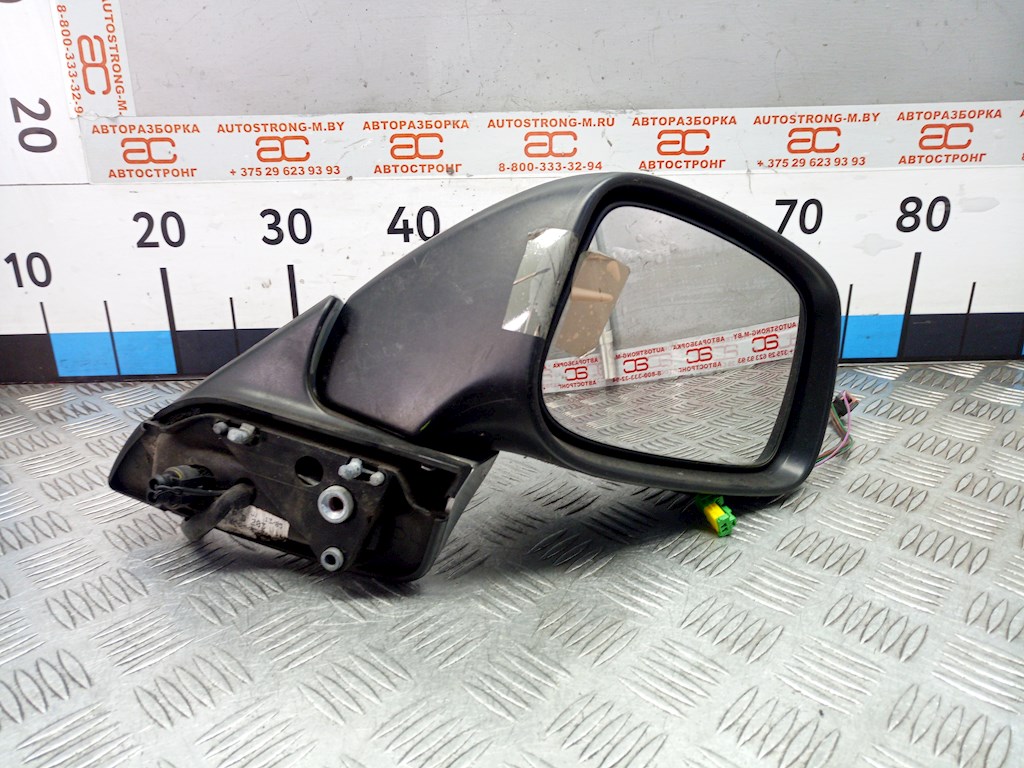 

Зеркало боковое правое Citroen C8, C8