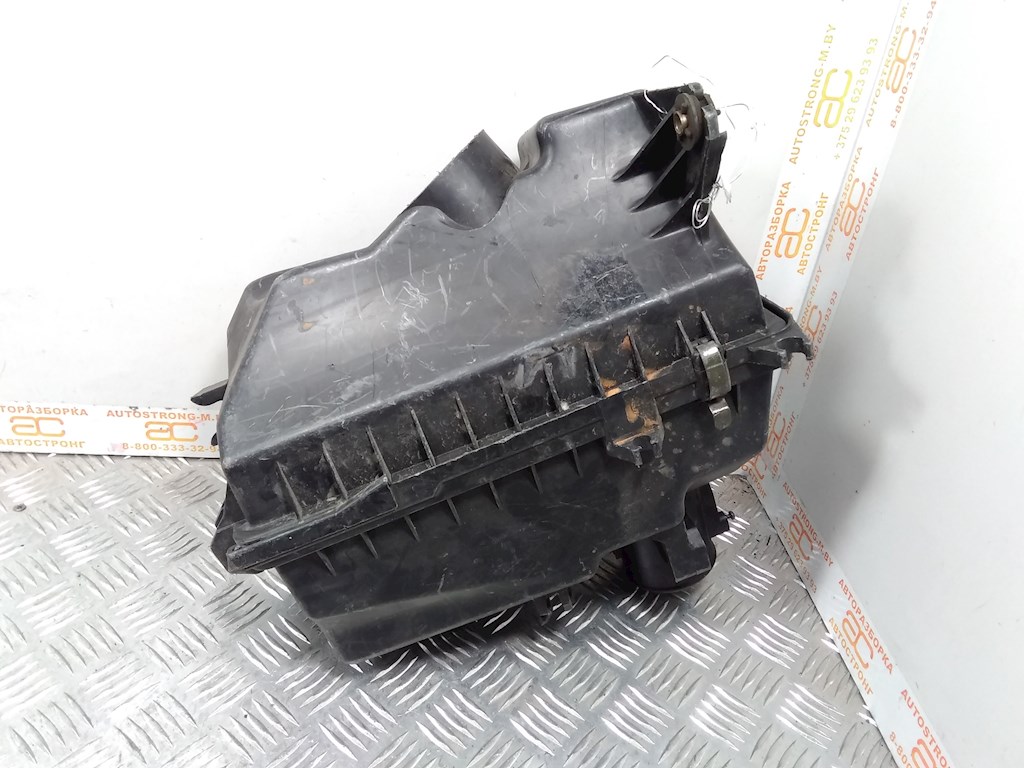 

Корпус воздушного фильтра Mazda MPV 2, MPV 2