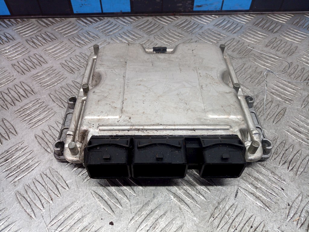 

Блок управления двигателем Citroen C5 1, C5 1
