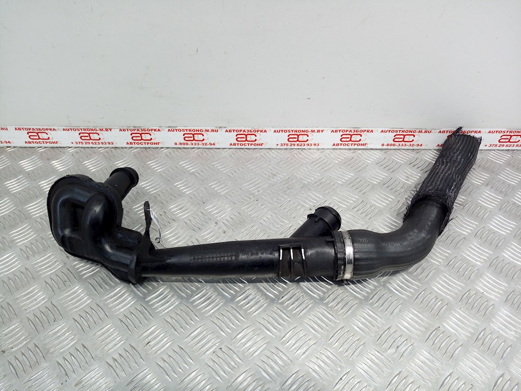 

Патрубок интеркулера Peugeot 407, 407