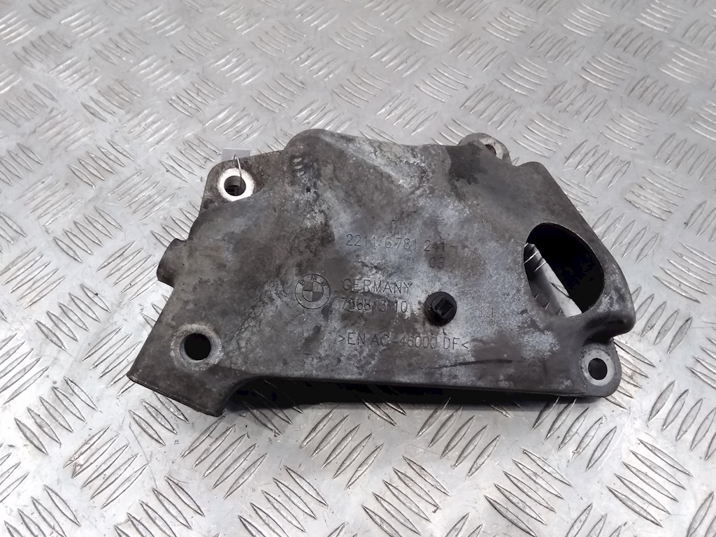 

Кронштейн двигателя (лапа крепления) BMW 5 Series (F10/F11), 5 Series (F10/F11)