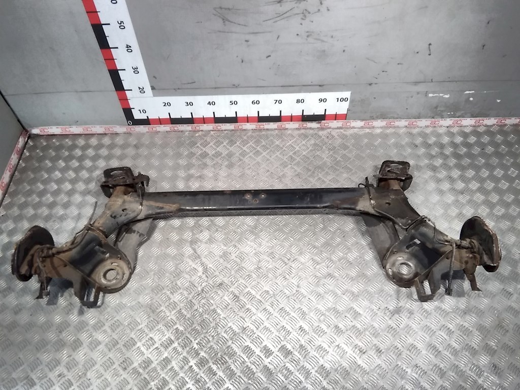 

Балка подвески задняя Volkswagen Golf 4, Golf 4