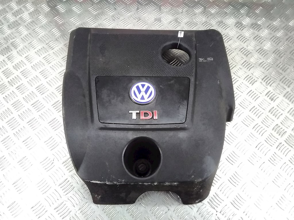 

Накладка декоративная (на ДВС) Volkswagen Golf 4, Golf 4