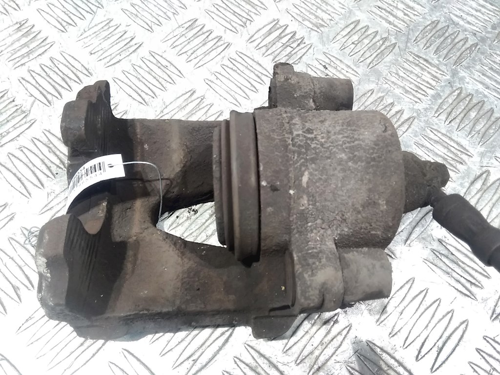 

Суппорт передний правый Volkswagen Golf 4, Golf 4