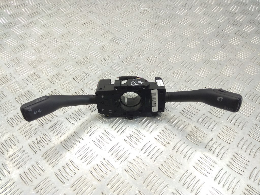 

Переключатель поворотов и дворников (стрекоза) Volkswagen Passat 5 GP, Passat 5 GP