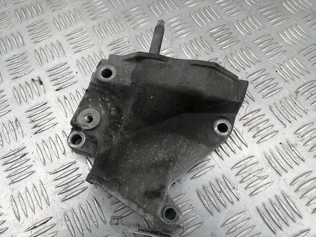 

Кронштейн двигателя (лапа крепления) Ford Mondeo 2, Mondeo 2