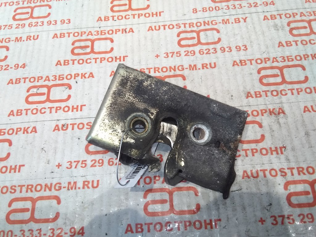 

Замок двери задней правой Volkswagen Golf 2, Golf 2