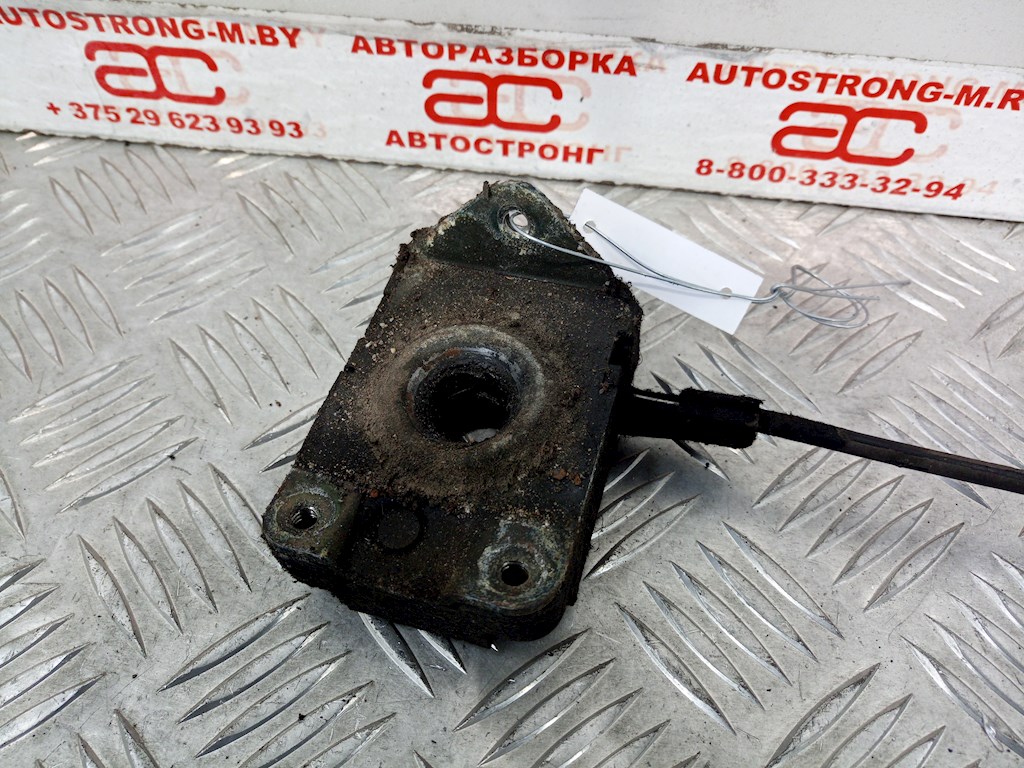 

Замок капота BMW 3 Series (E36), 3 Series (E36)