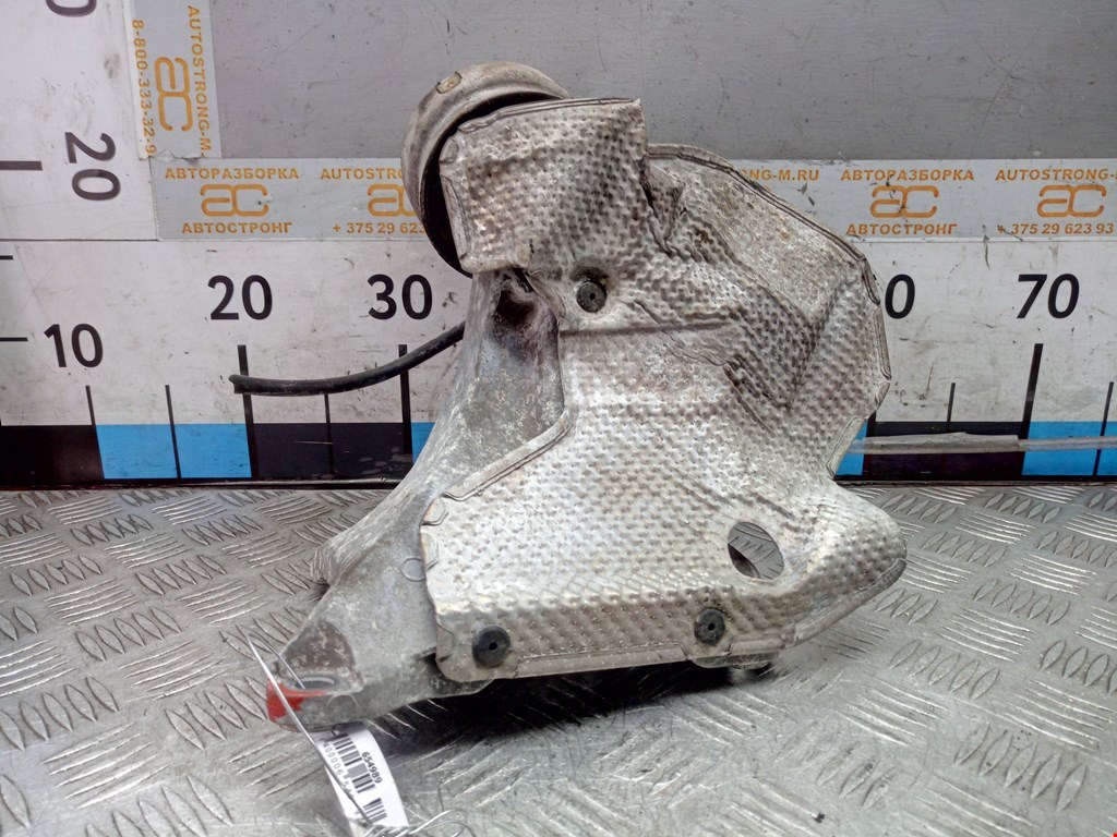 

Кронштейн двигателя (лапа крепления) Audi A4 B7, A4 B7