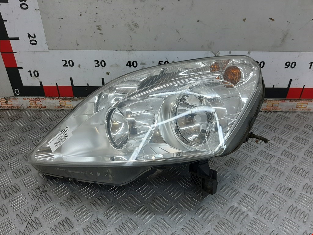 

Фара передняя левая Opel Zafira B, Zafira B
