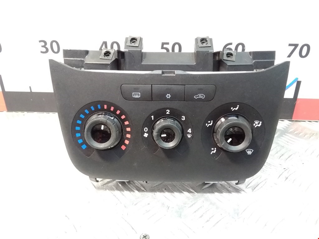 

Переключатель печки Fiat Punto 3, Punto 3