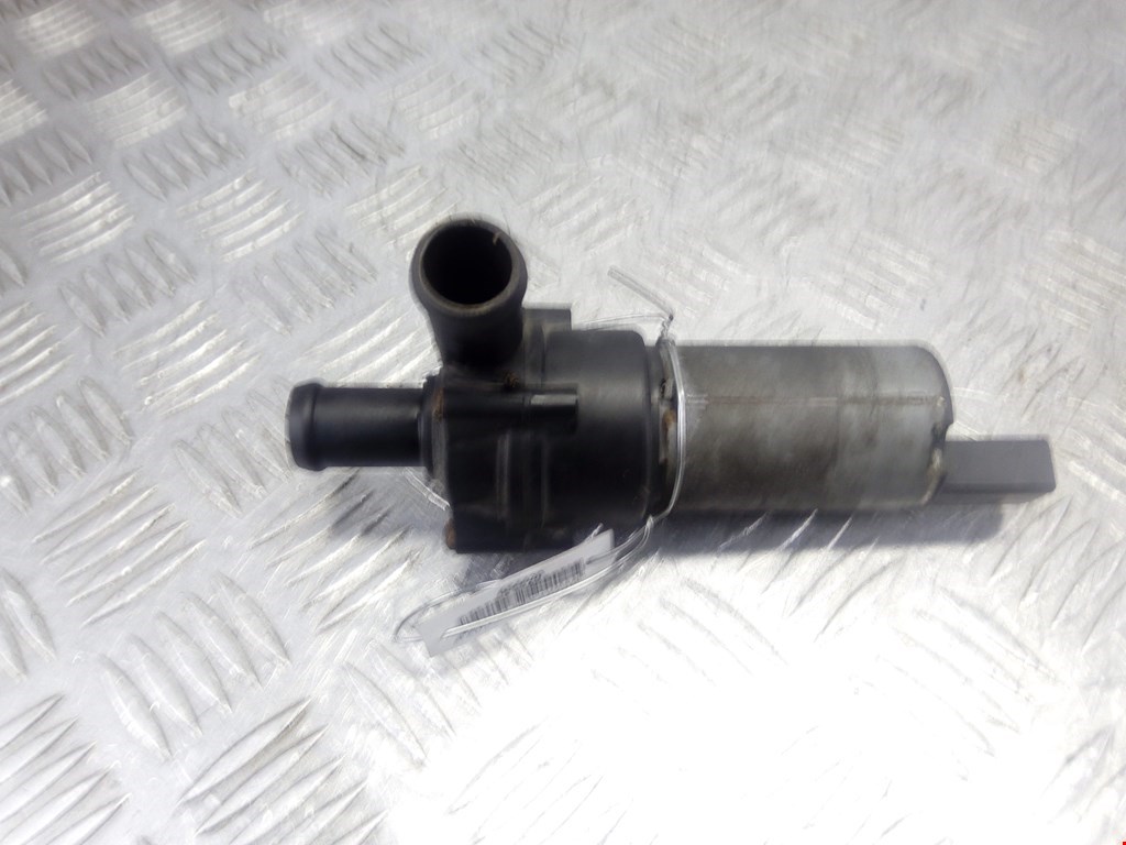 

Насос водяной (помпа) Seat Ibiza 3, Ibiza 3