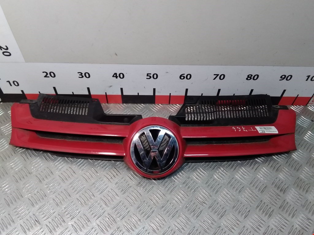 

Решетка радиатора Volkswagen Golf 5, Golf 5