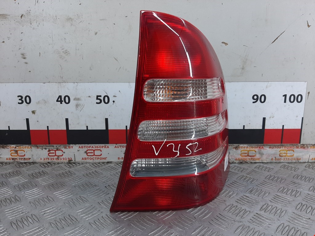 

Фонарь задний правый Mercedes W203 (C Class), W203 (C Class)