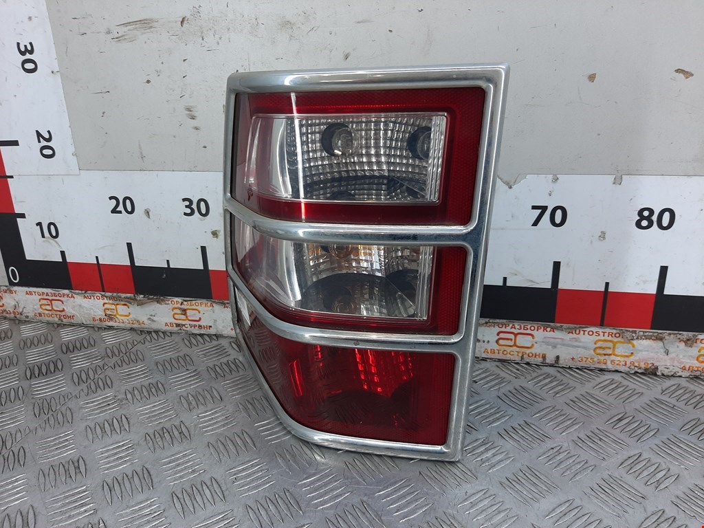 

Фонарь задний правый Jeep Grand Cherokee 3, Grand Cherokee 3