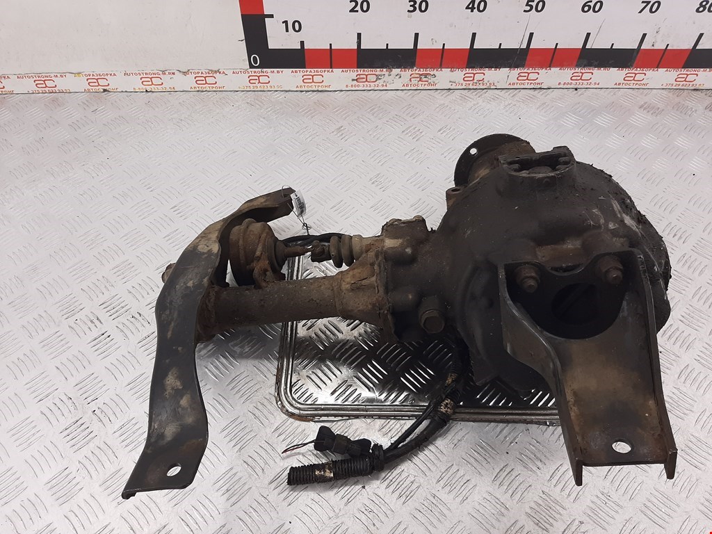 Mazda bt50 передний редуктор. Передний редуктор Mazda BT-50 2007. Подушки переднего моста Mazda BT-50. Передний мост Мазда 3.