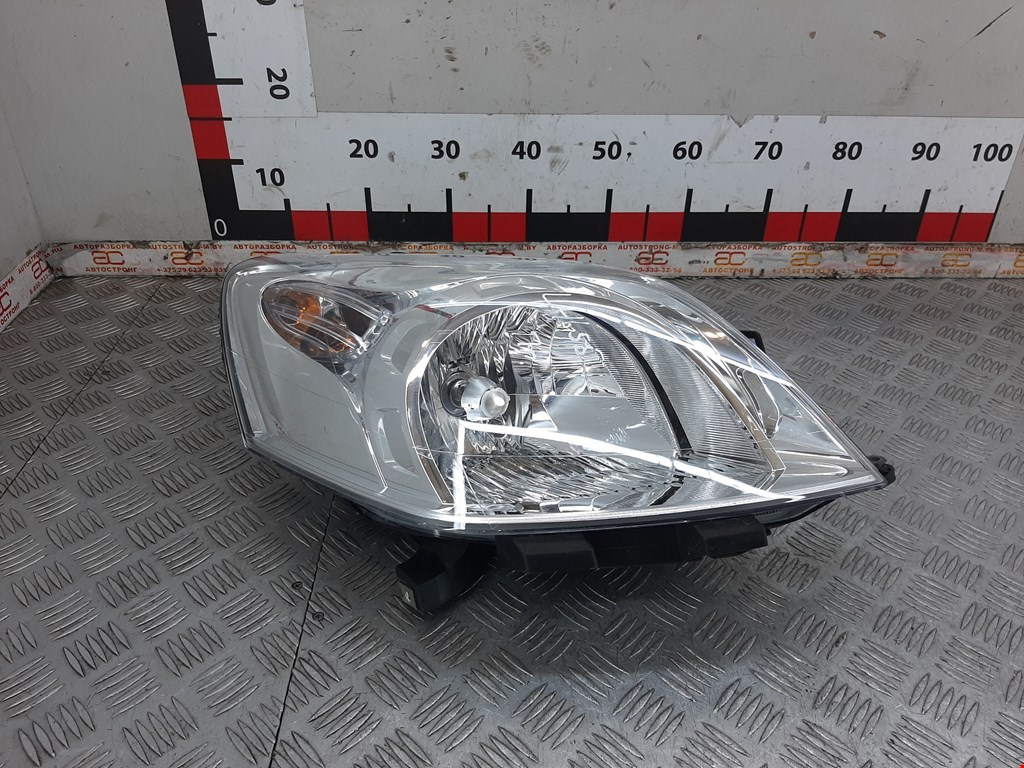

Фара передняя правая Peugeot Bipper, Bipper